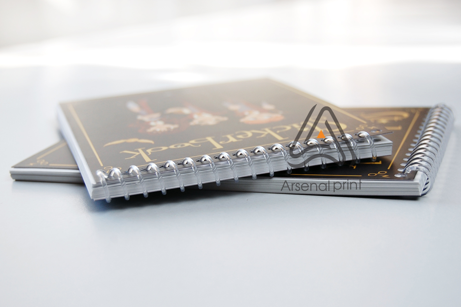 plastik-spiral-bloknot