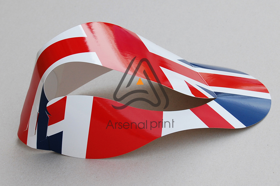 Друк паперових кепок з ламінацією