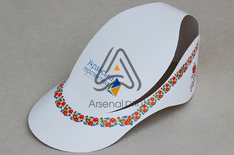 Кепка паперова з логотипом