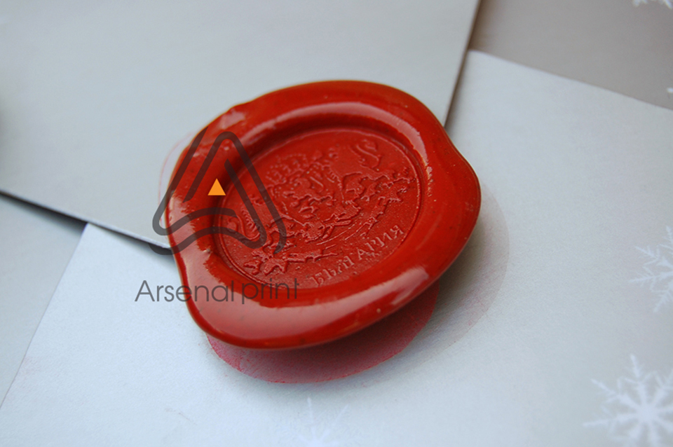 Сургуч на конвертах