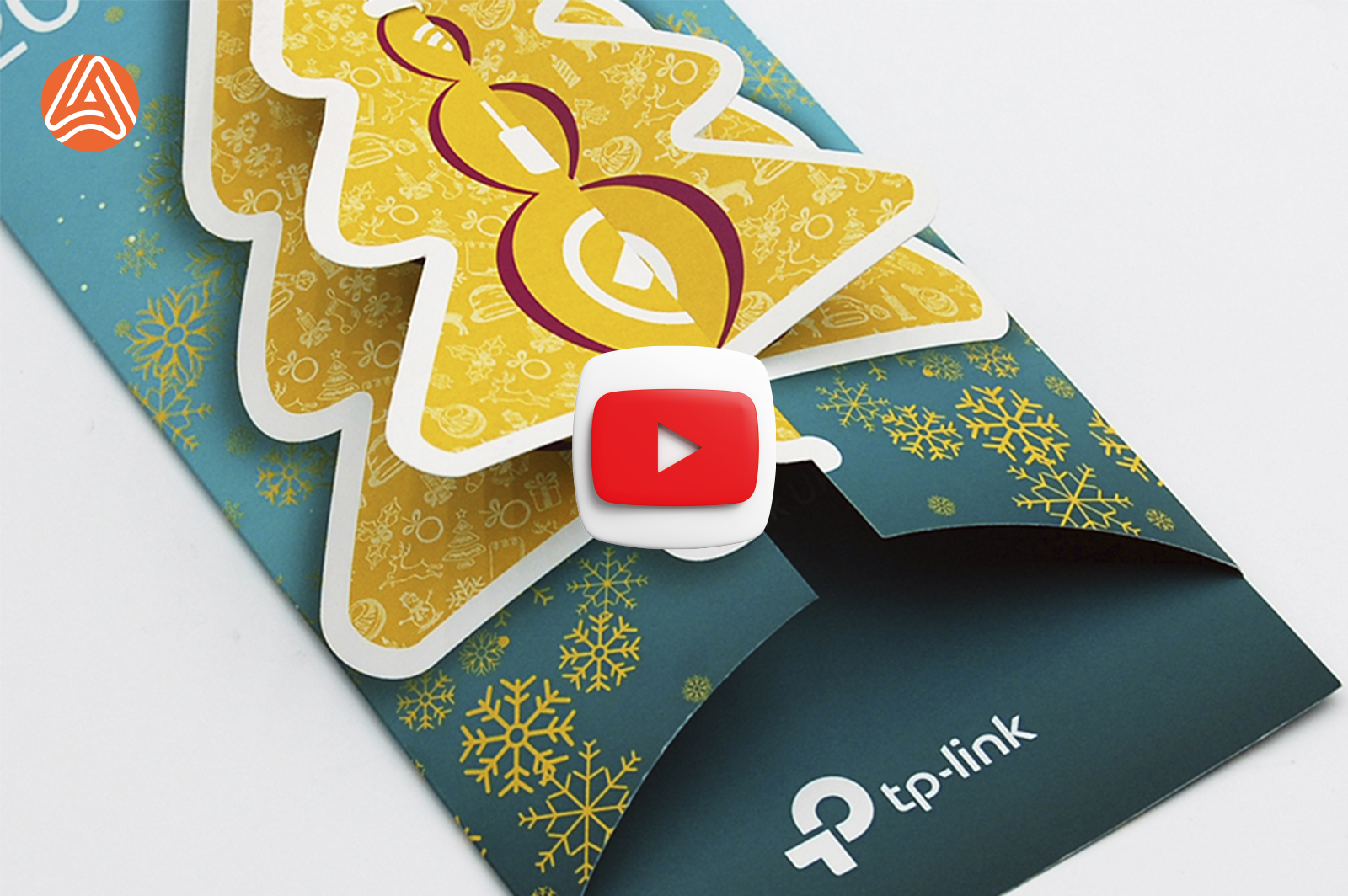 Кольоровий друк листівки з висічкою