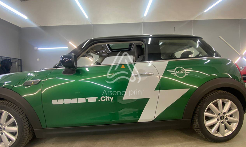 Оклейка плівкою авто