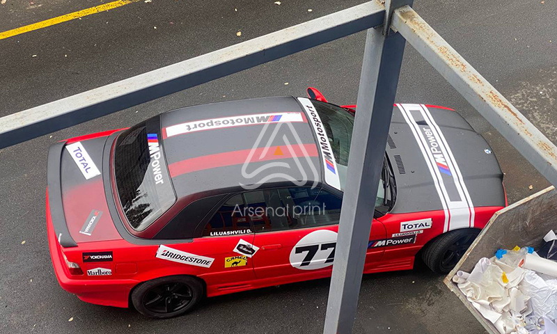 Заклейка авто плівкою