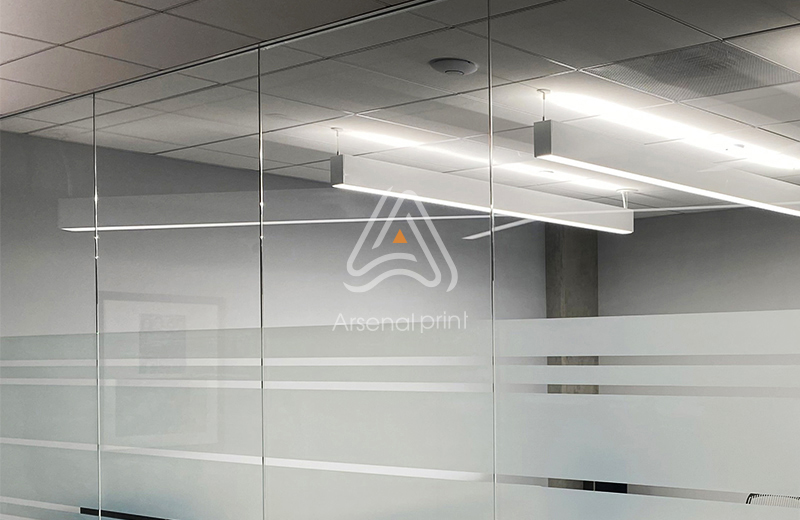 Тонування скла офісні перегородки