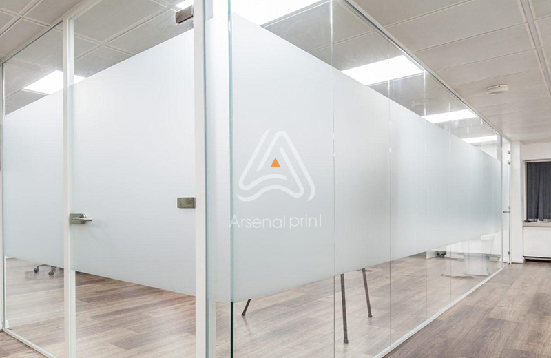 Оклейка плівкою - офісні перегородки
