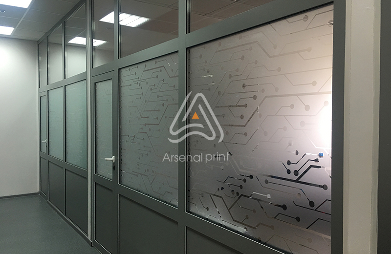 Замовити поклейку плівкою