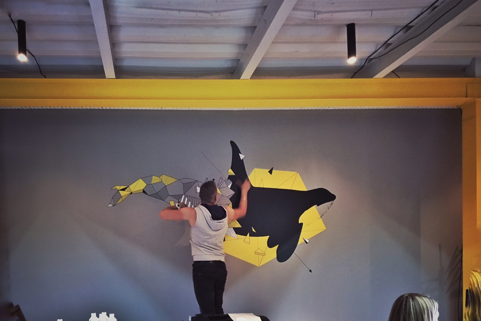 Поклейка офісів