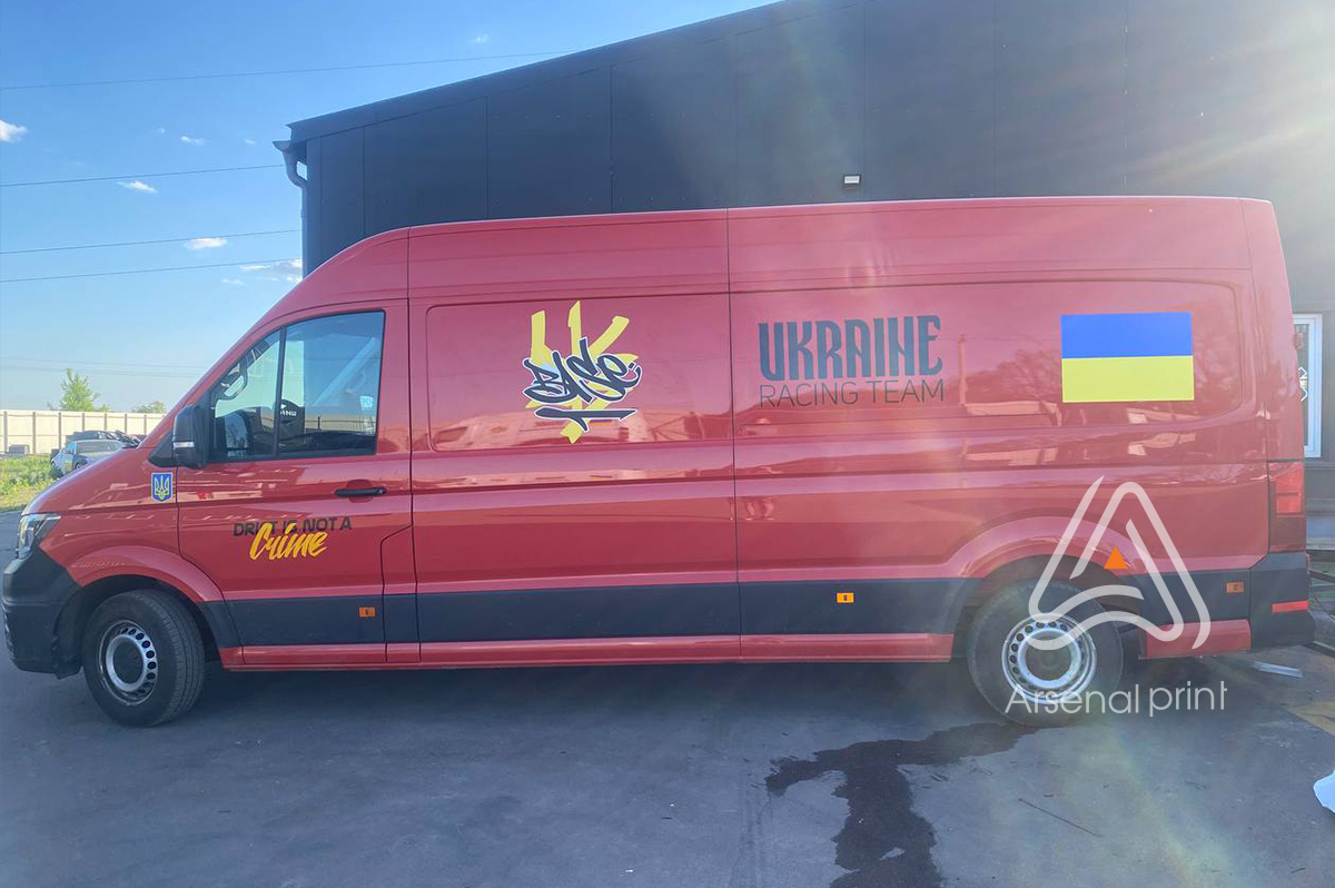 Рекламна обклейка спринтера