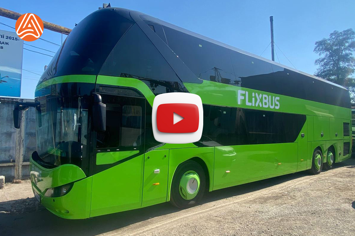 Рекламна поклейка автобуса -Замовити послуги оклейки