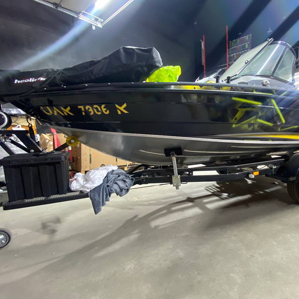 Поклейка лодок кольоровий друк