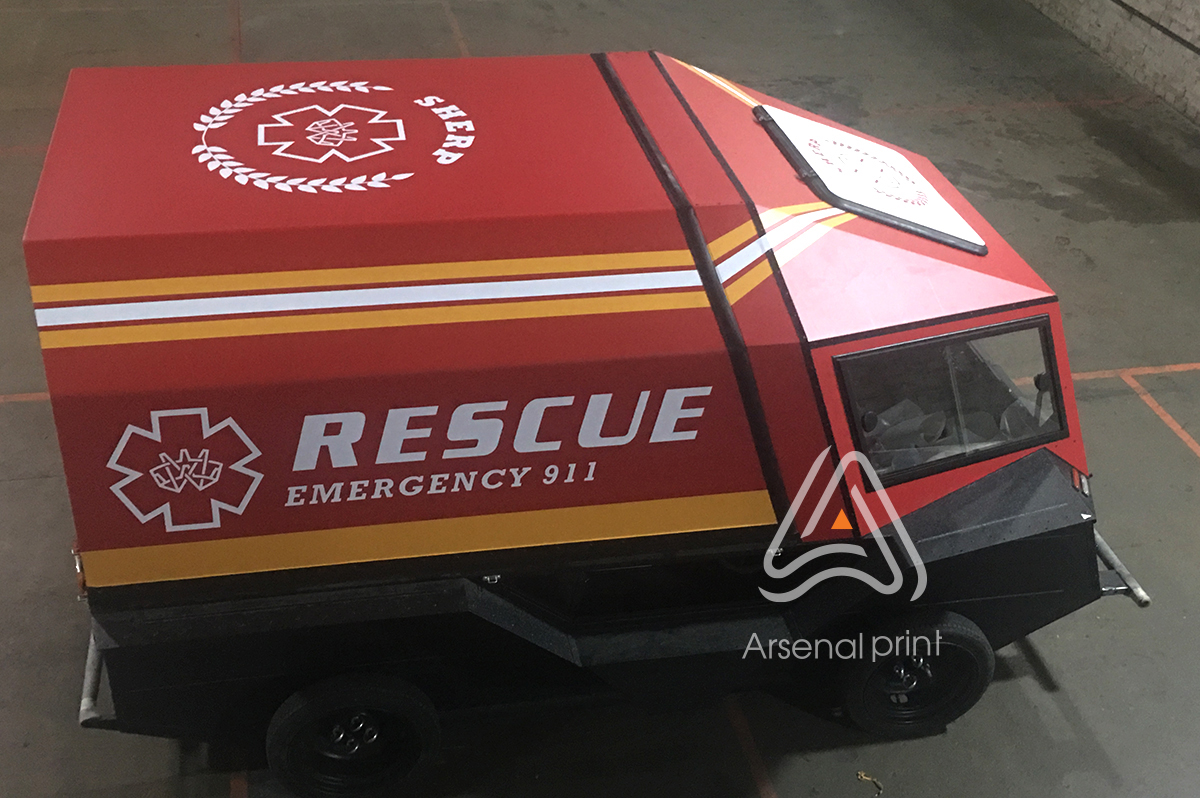 Поклейка плівками швидкої допомоги