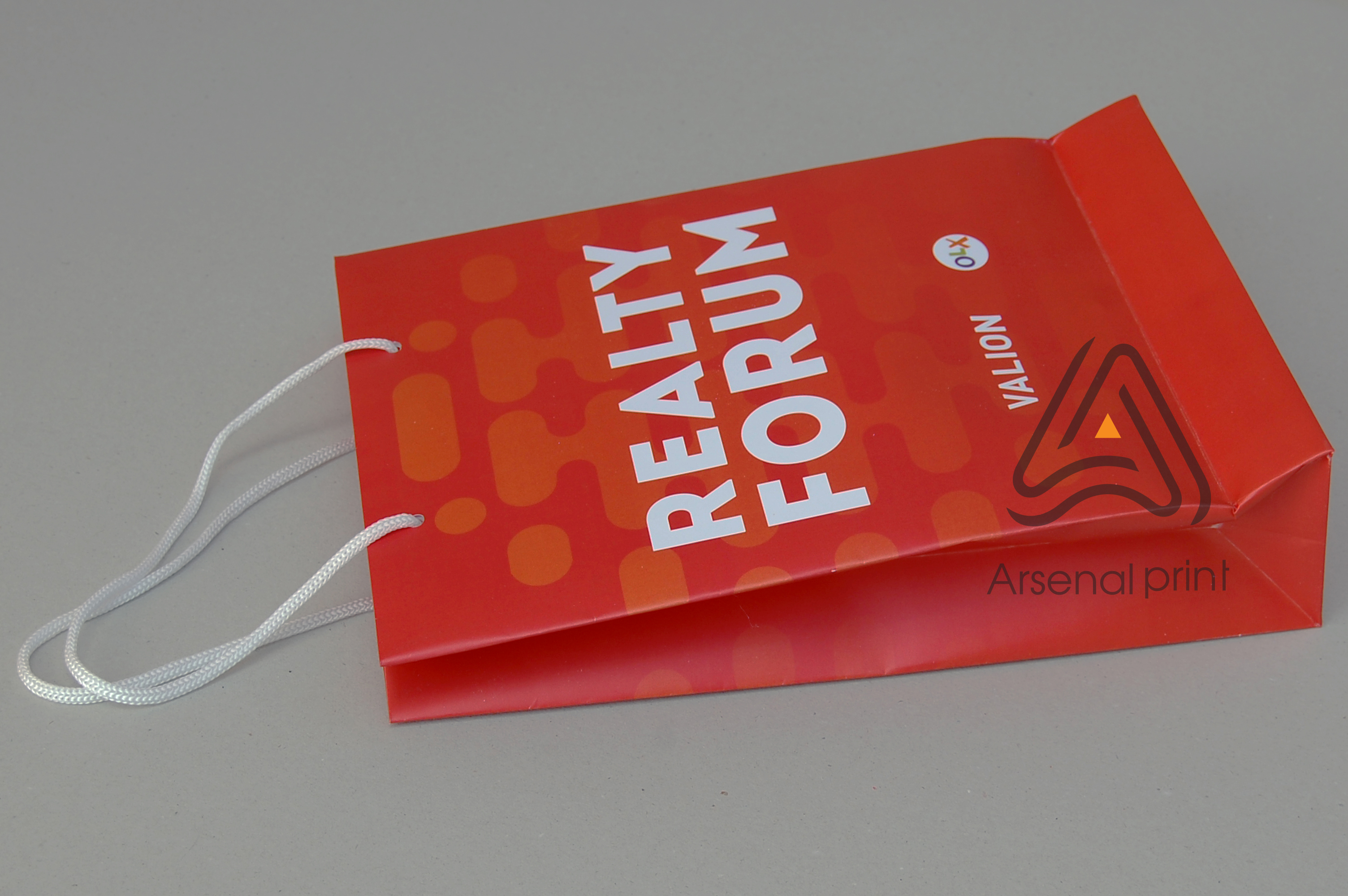 paket bumagniy laminaciya