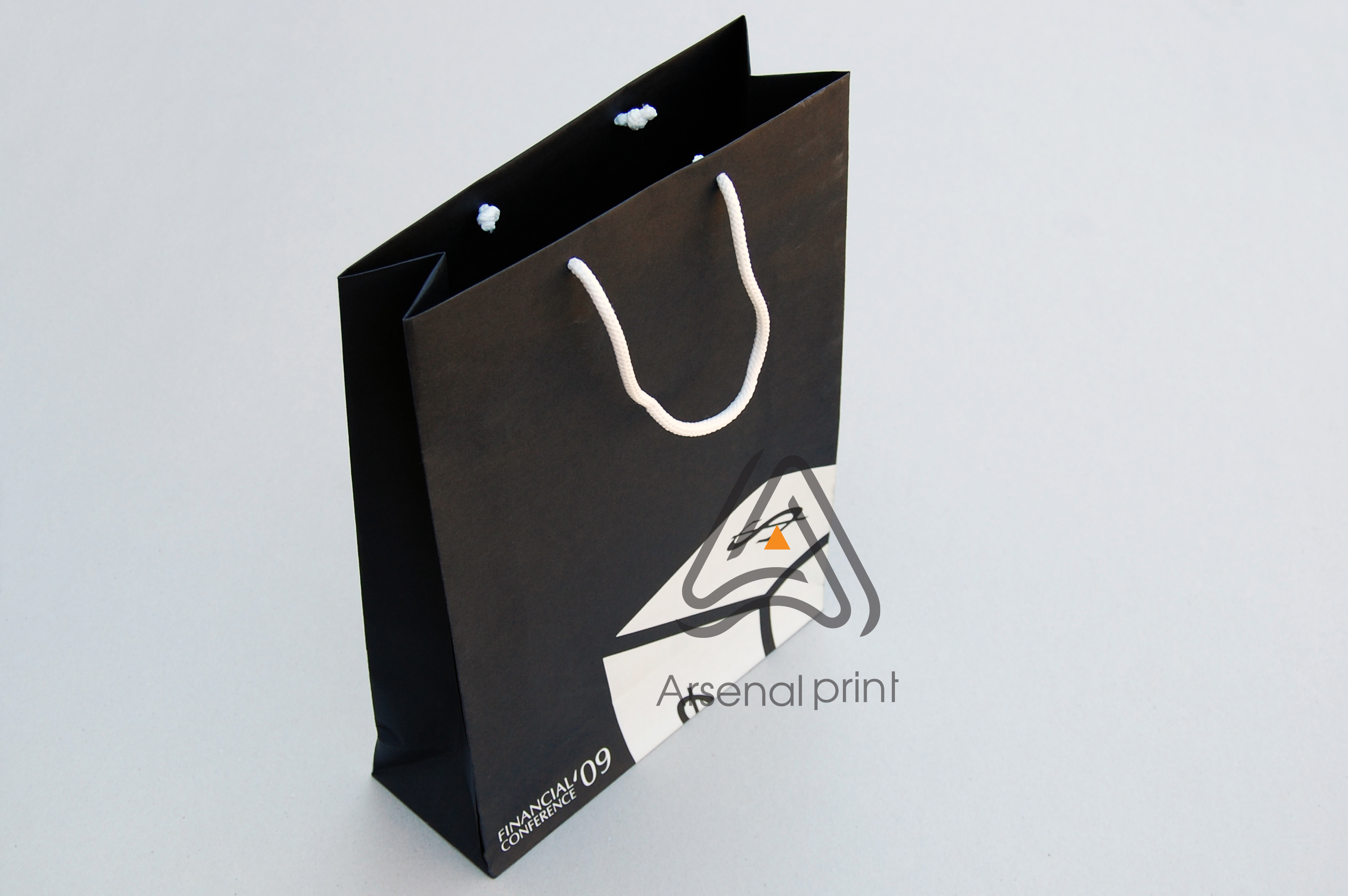 zakazat pakety disanerskiy karton