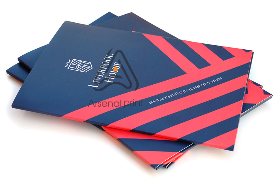 Замовити друк папок із висічкою