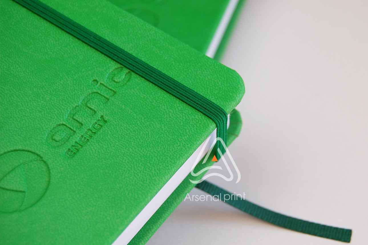 Тиснення на щоденниках