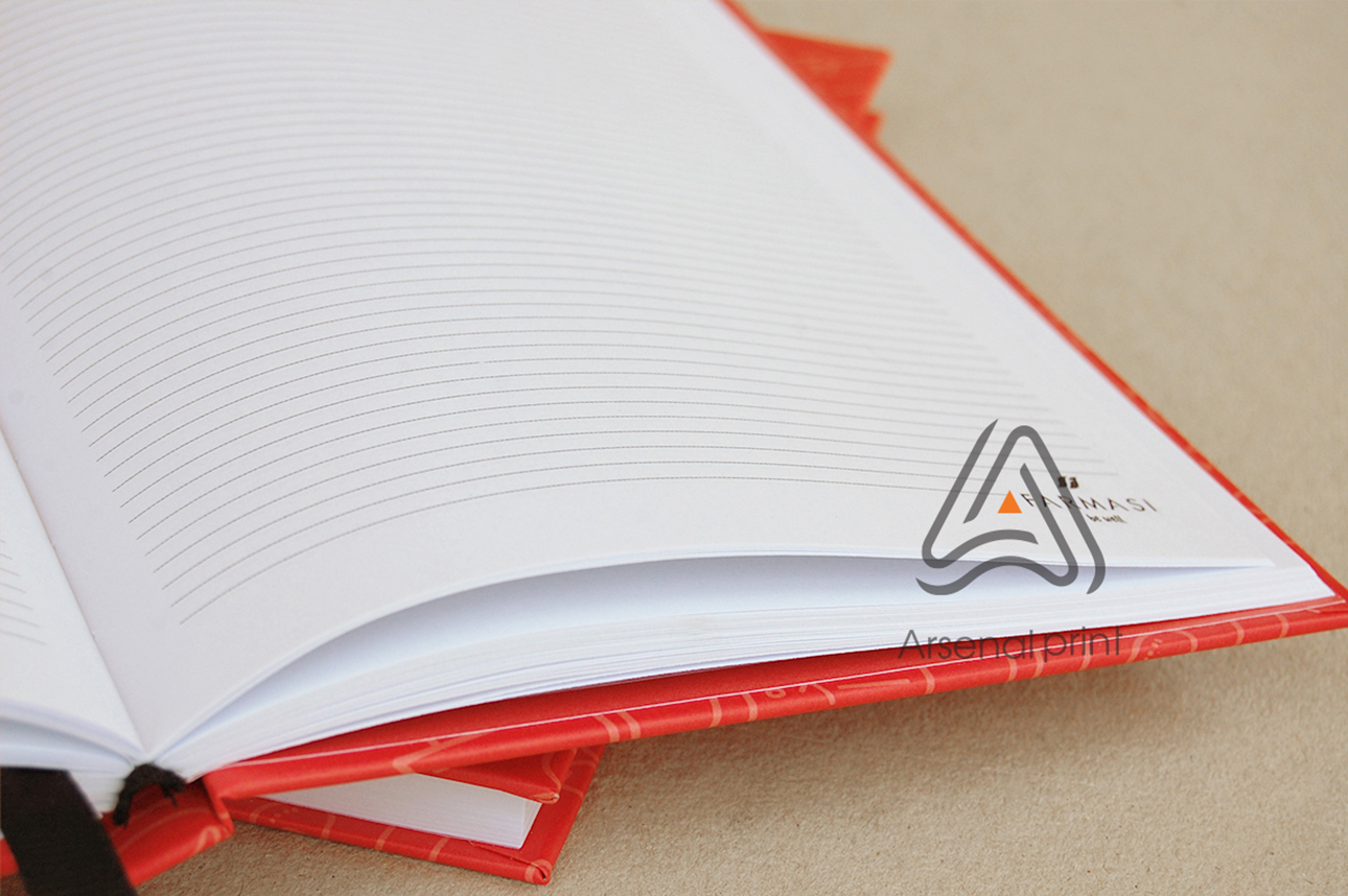 Друк блокнотів в лінійку - тверда обкладинка