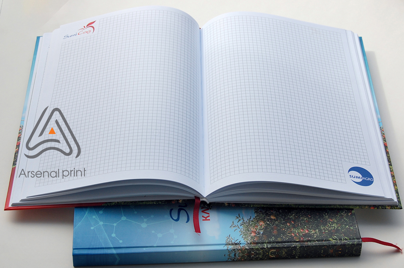 Кольоровий друк блокнотів - Тверда обкладинка А4