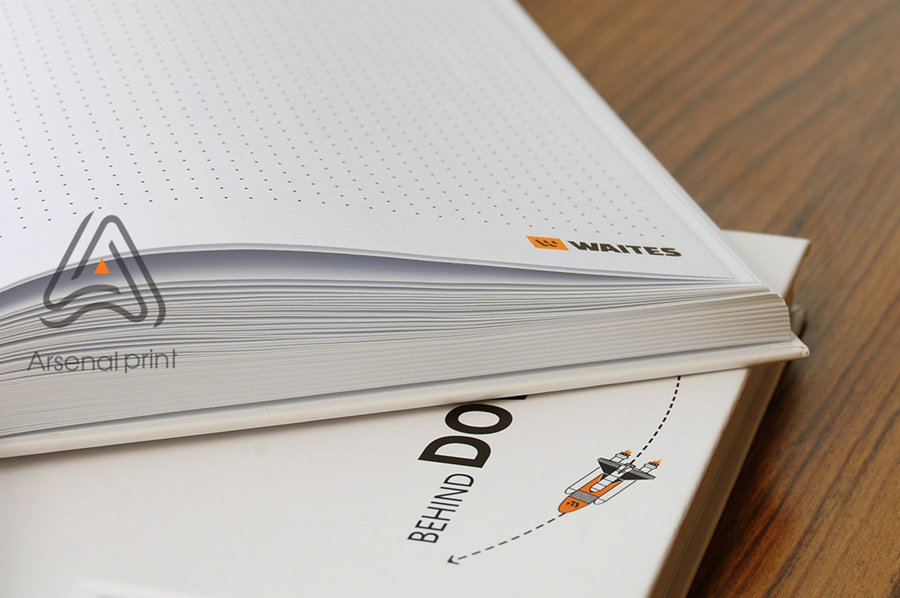 Друк логотипа на блокнотах - тверда обкладинка