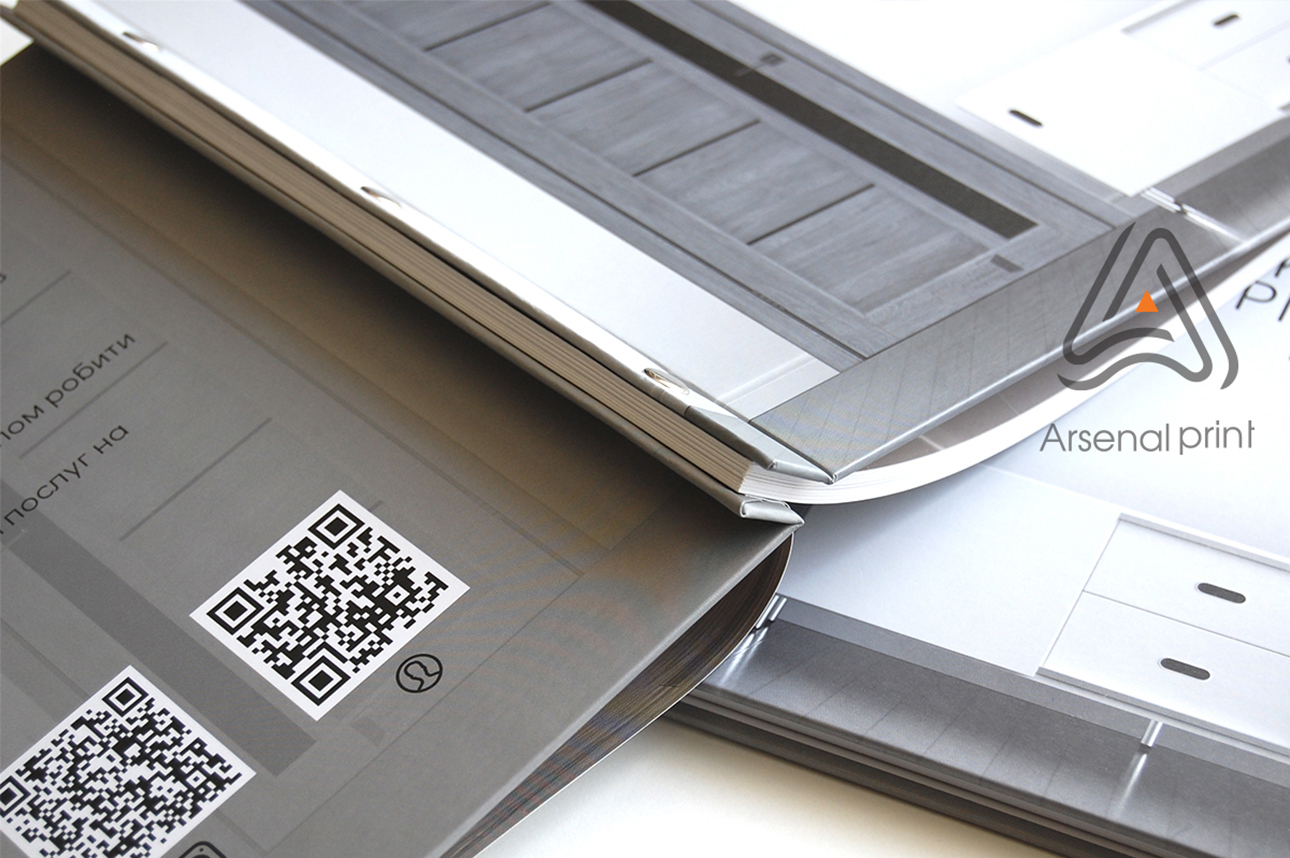 Друк каталогів - А4 формат, тверда обкладинка