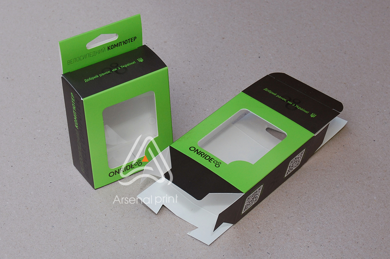 Замовити коробки під гачок і з віконцем