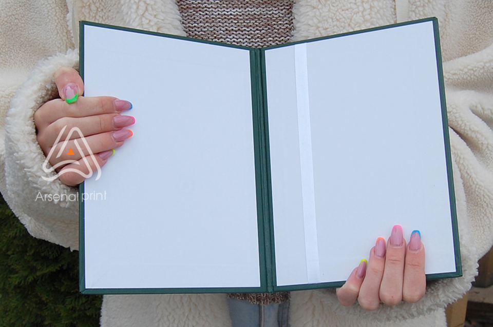 Обкладинка для вручення Диплома