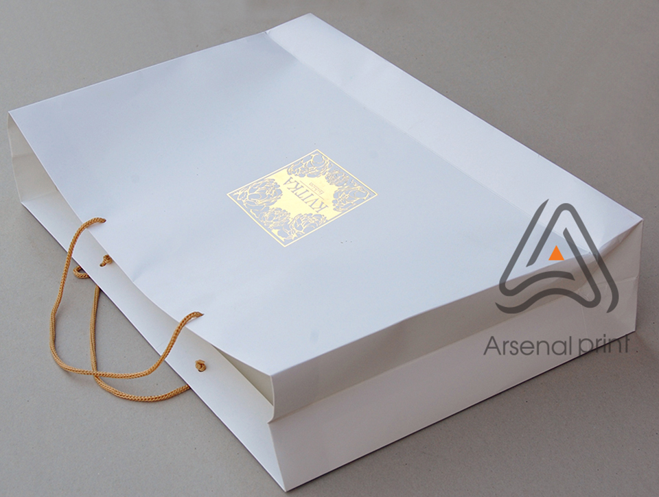 Паперовий горизонтальний пакет