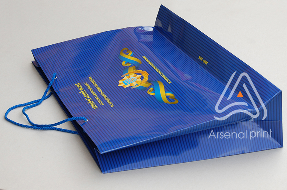 Пакет паперовий ламінований