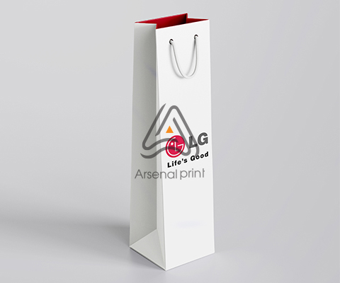 Пакет— 11х34х10 см.