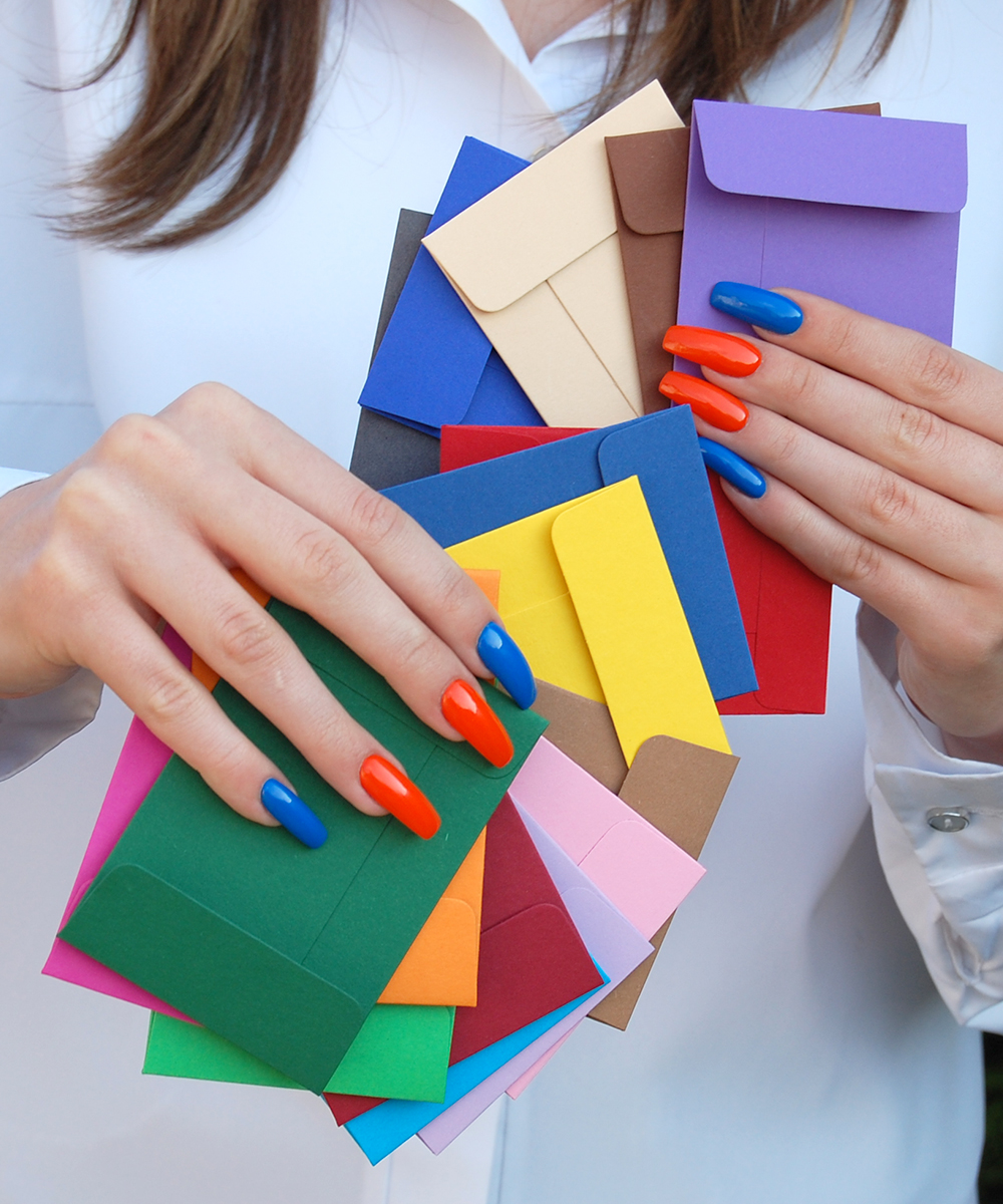 Конверти з дизайнерського картону і паперу