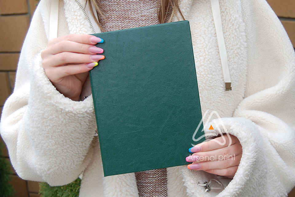 Купити тверду обкладинку для вручення, без тиснення