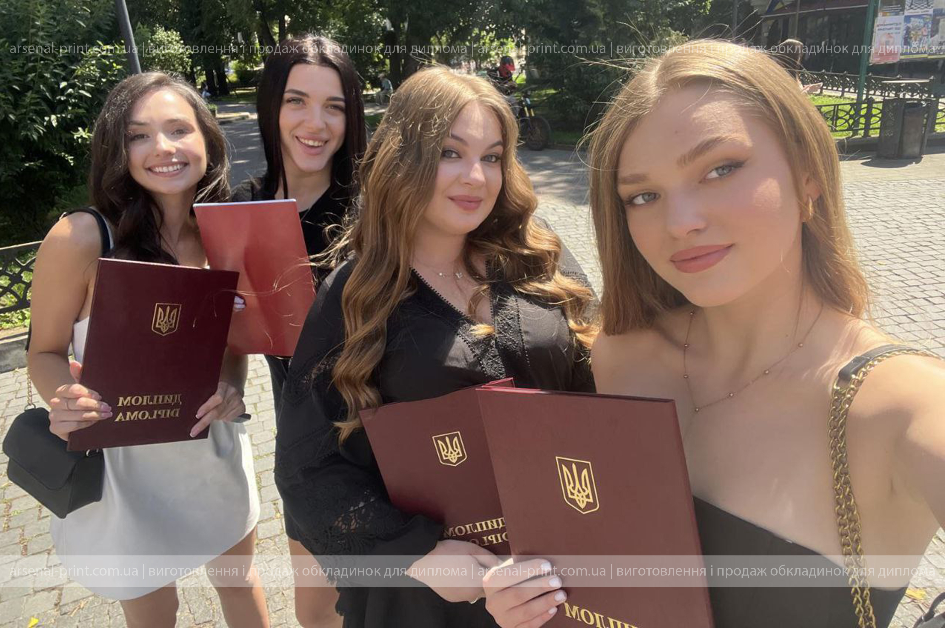 obkladinka-na-vruchennya-diploma