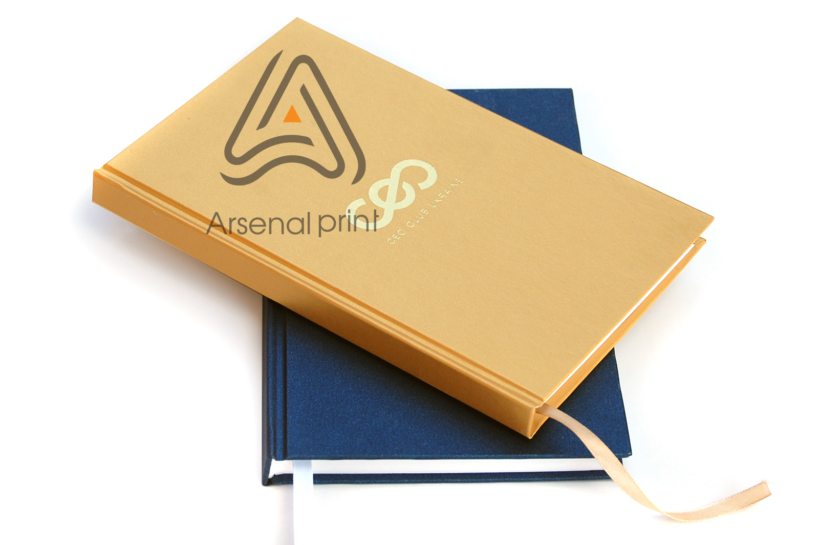 tverdiy pereplet bloknoty