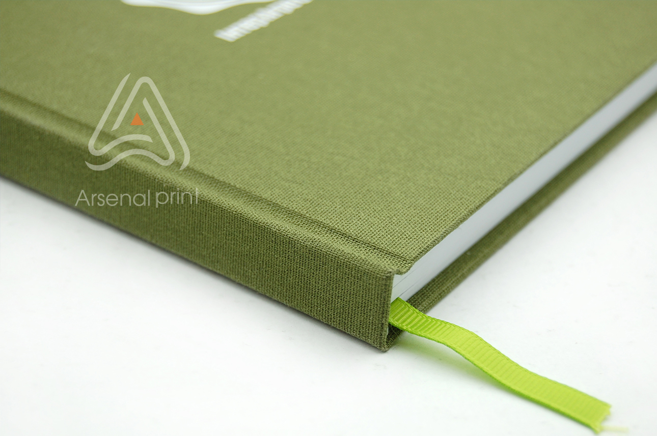 Блокнот. тверда оправа тканиною